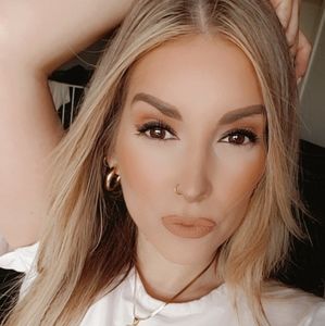 Meet your Posher, Rachelle